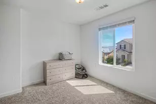 1183 Ponderosa Way, Madera, CA 93636 - Photo 21