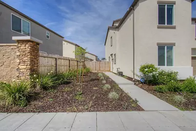1183 Ponderosa Way, Madera, CA 93636 - Photo 3