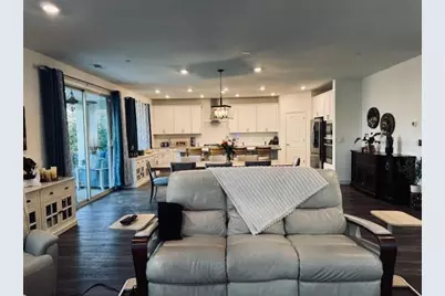 9704 Tangelo Circle, Elk Grove, CA 95624 - Photo 13