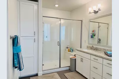 9704 Tangelo Circle, Elk Grove, CA 95624 - Photo 19