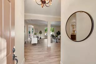 201 Heredia Ct, Roseville, CA 95747 - Photo 17