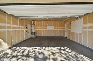 9795 W Taron Dr, Elk Grove, CA 95757 - Photo 57