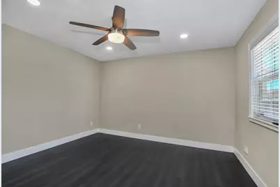 145 N Powers Avenue, Manteca, CA 95336 - Photo 13