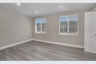 145 N Powers Avenue, Manteca, CA 95336 - Photo 33