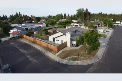 365 Diane Court, Manteca, CA 95336 - Photo 27