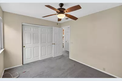9083 Fanega Court, Elk Grove, CA 95758 - Photo 37