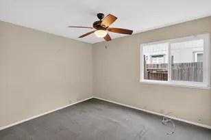 9083 Fanega Ct, Elk Grove, CA 95758 - Photo 17