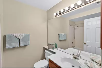 9083 Fanega Court, Elk Grove, CA 95758 - Photo 43