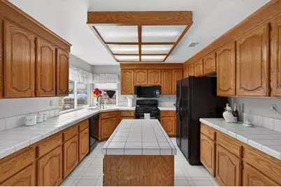 9083 Fanega Court, Elk Grove, CA 95758 - Photo 33