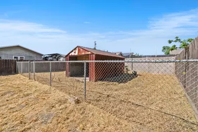 210 E Bush Street, Lemoore, CA 93245 - Photo 33