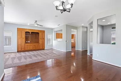 7833 Primm Valley Court, Sacramento, CA 95829 - Photo 5