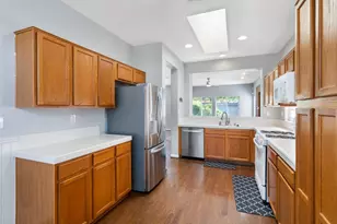 7833 Primm Valley Ct, Sacramento, CA 95829 - Photo 9