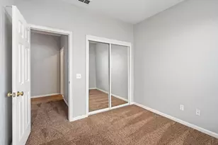 7833 Primm Valley Ct, Sacramento, CA 95829 - Photo 17