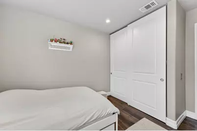 3925 Talmage Court, Sacramento, CA 95827 - Photo 17