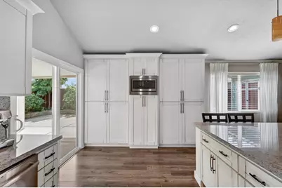 3925 Talmage Court, Sacramento, CA 95827 - Photo 9