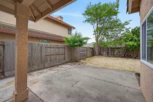 8174 Finmere Way, Sacramento, CA 95829 - Photo 43