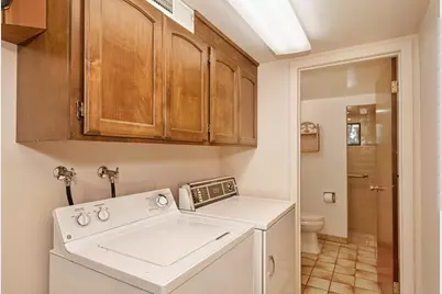 808 Orange Grove Way, Folsom, CA 95630 - Photo 37