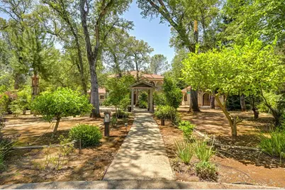 808 Orange Grove Way, Folsom, CA 95630 - Photo 3