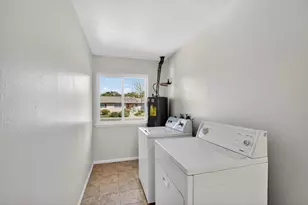 710 Villanova Dr, Davis, CA 95616 - Photo 23