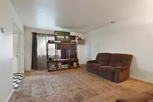 20 Shilling Ave, Lathrop, CA 95330 - Photo 5