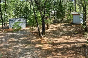 10128 Howe Ave, Grass Valley, CA 95949 - Photo 13