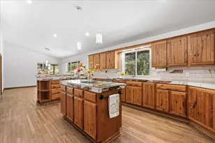 10128 Howe Ave, Grass Valley, CA 95949 - Photo 25