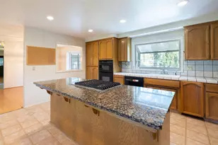 2738 Stony Creek Cir, Acampo, CA 95220 - Photo 21