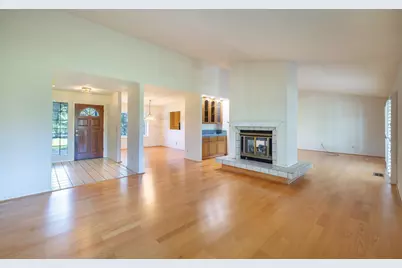 2738 Stony Creek Circle, Acampo, CA 95220 - Photo 9