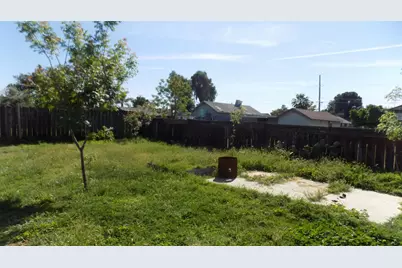 307 E Malone St. Street, Stratford, CA 93230 - Photo 9