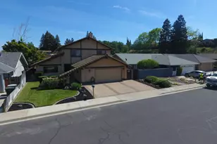 861 River Bluff Ct, Oakdale, CA 95361 - Photo 59