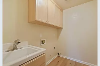 9446 Tuscany Circle, Stockton, CA 95210 - Photo 27