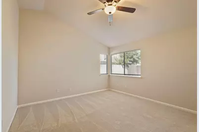 9446 Tuscany Circle, Stockton, CA 95210 - Photo 19