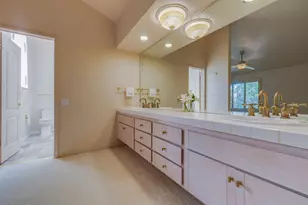 1973 Discovery Village Ln, Gold River, CA 95670 - Photo 27