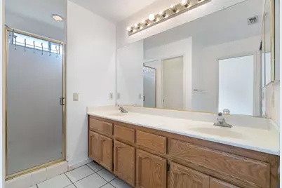 8009 Parkgate Way, Sacramento, CA 95828 - Photo 29