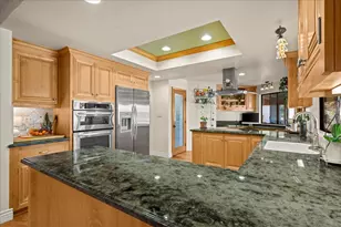 10 Capay Ct, Sacramento, CA 95831 - Photo 9