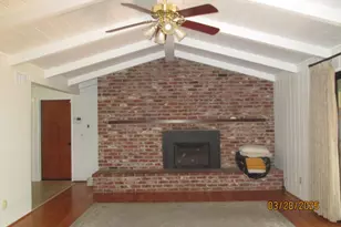 135 S Fairmont Ave, Lodi, CA 95240 - Photo 7