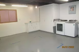 135 S Fairmont Ave, Lodi, CA 95240 - Photo 41