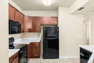 1900 Danbrook Dr, Sacramento, CA 95835 - Photo 7