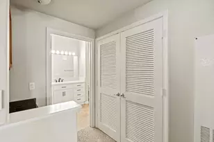 1900 Danbrook Dr, Sacramento, CA 95835 - Photo 25