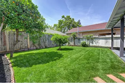4408 12th Avenue, Sacramento, CA 95820 - Photo 33
