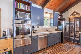 555 Virginia Dr, Tahoe City, CA 96145 - Photo 19