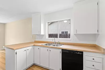 1410 McDermott Court, Tracy, CA 95376 - Photo 17