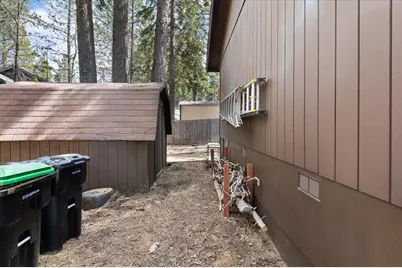 1520 Aztec Way, South Lake Tahoe, CA 96150 - Photo 33