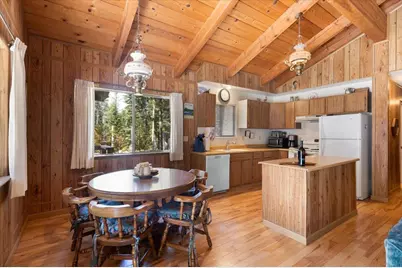 1520 Aztec Way, South Lake Tahoe, CA 96150 - Photo 15