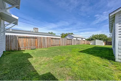 125 Willow, Roseville, CA 95678 - Photo 17