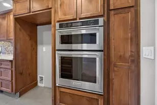 1729 Edgebrook Dr, Modesto, CA 95354 - Photo 17