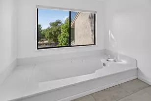 1729 Edgebrook Dr, Modesto, CA 95354 - Photo 35