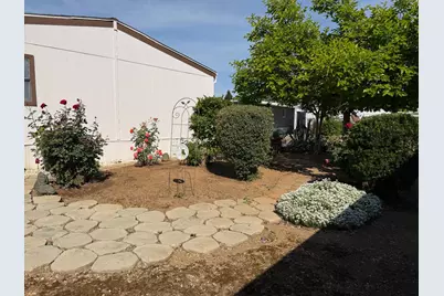 Live Oak Boulevard #31, Yuba City, CA 95993 - Photo 13