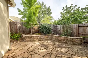 9216 Forestberry Way, El Dorado Hills, CA 95762 - Photo 23