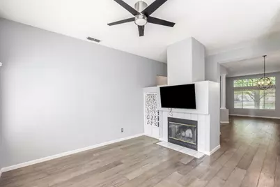 9349 Colliston Drive, Elk Grove, CA 95624 - Photo 13